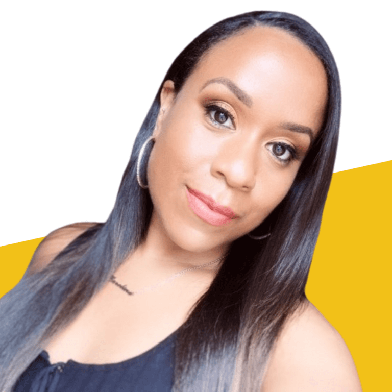 Caroline Moquete headshot