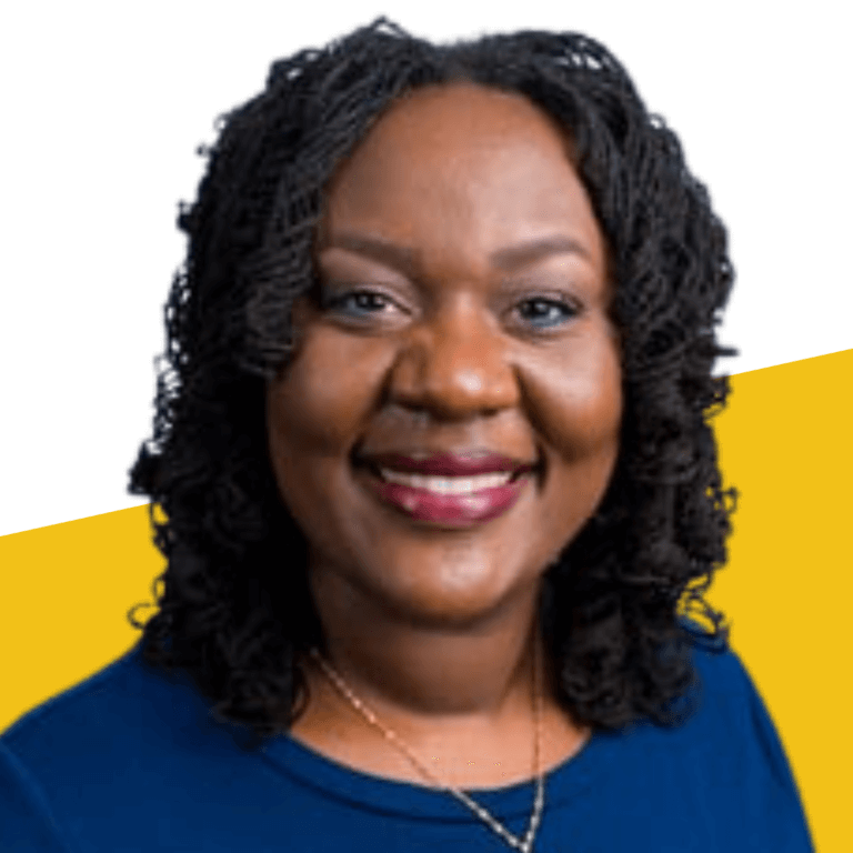 Kayla Powell headshot